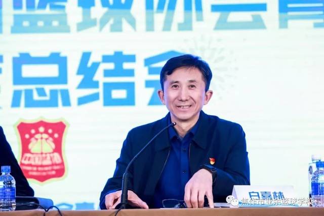 如何通过数据分析优化篮板训练效果?_1